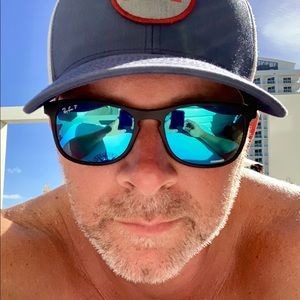 Meet your Posher, Ron